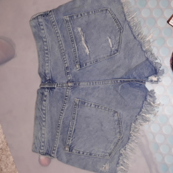 We The Free Shorts - Picture 2 of 8